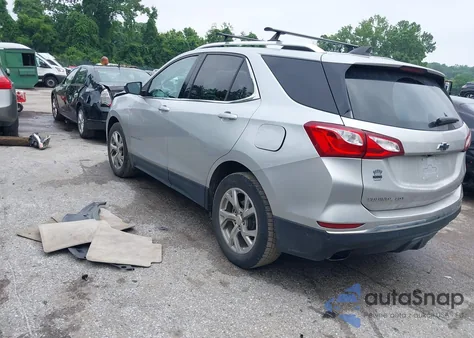 2020 Chevrolet Equinox Awd Lt 2.0L Turbo z USA, uszkodzony, nr VIN 3GNAXVEX3LS733926